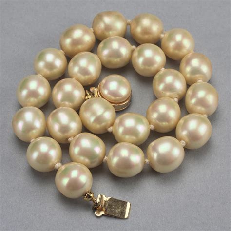 christian dior pearl necklace dupe|vintage dior necklace.